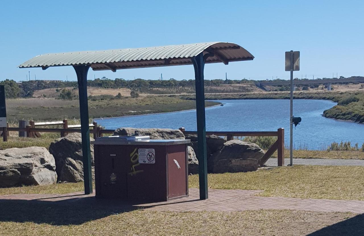 Cascabelbnb Private 2Br Apartment Noarlunga Kültér fotó